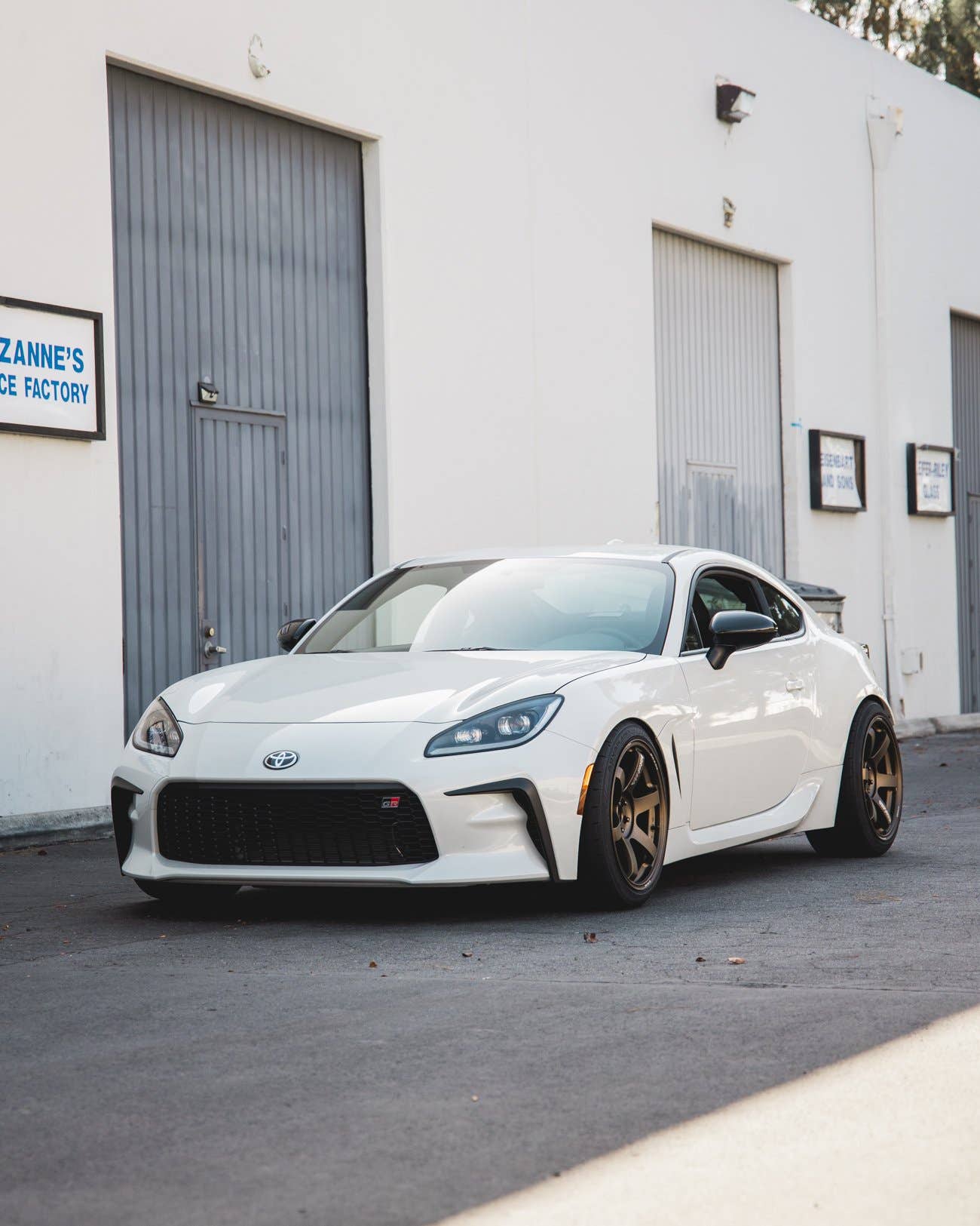 2024 Toyota GR86 on Volk Racing TE37 Saga 18x10