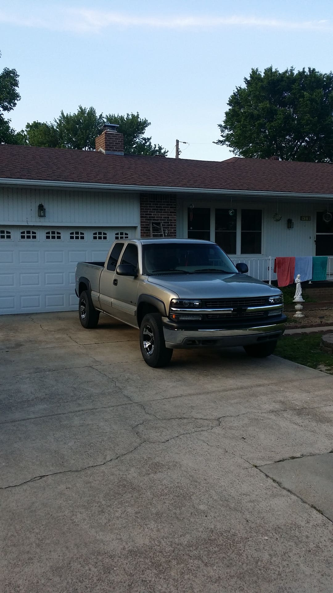 2014 Chevrolet Silverado 2500 HD on Dick Cepek DC2 16x8