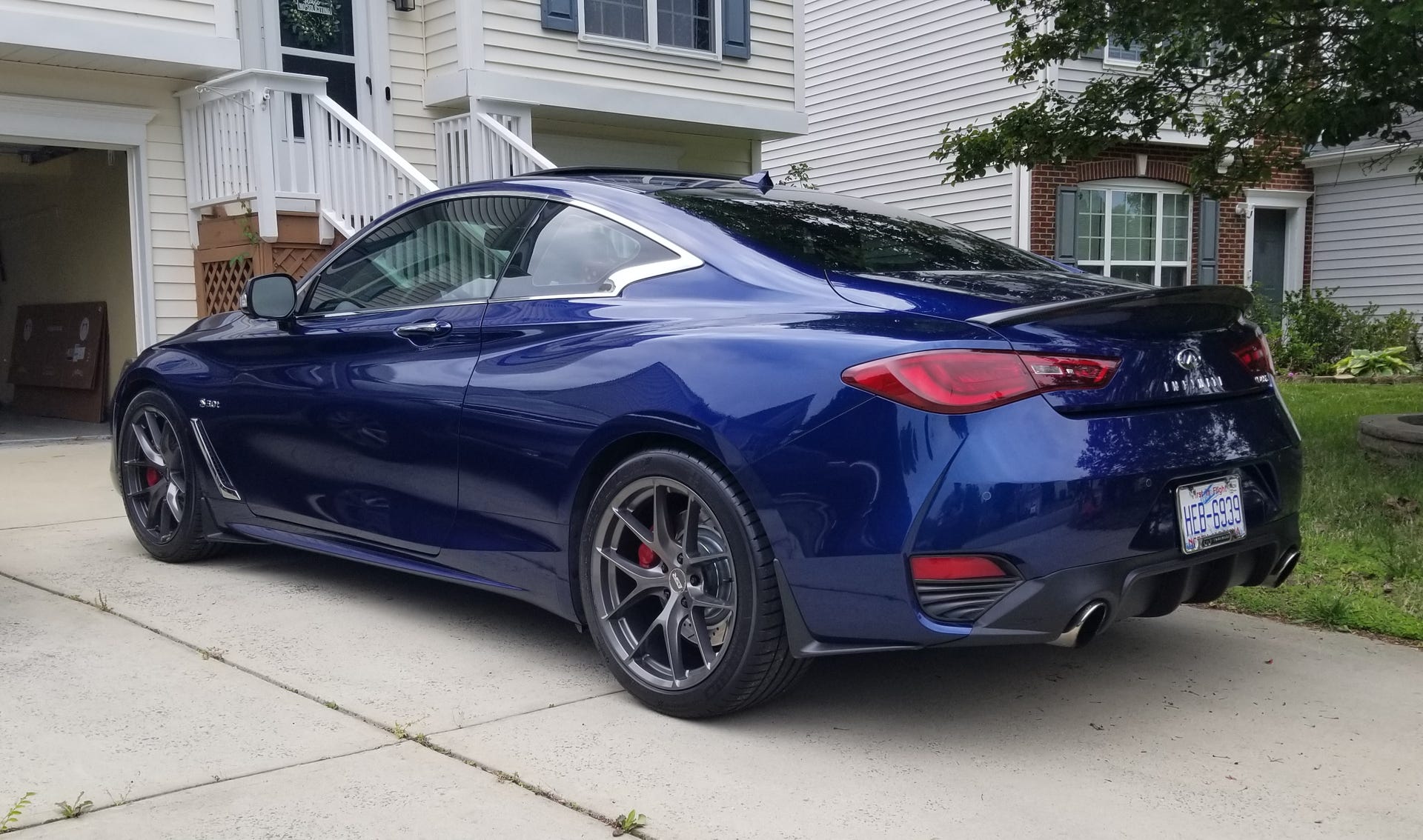 2021 INFINITI Q60 on ESR RF2 19x9.5