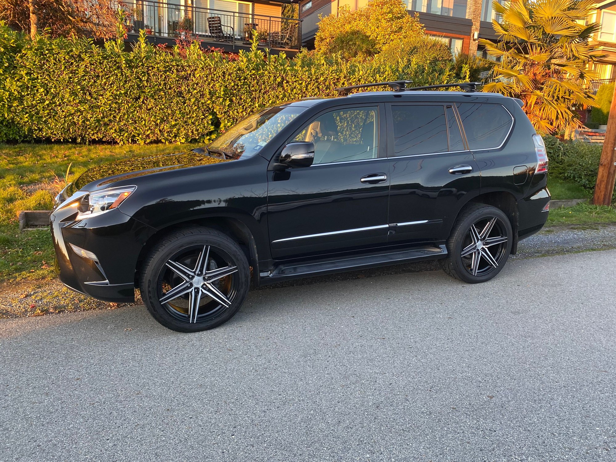 2022 Lexus GX460 on Vossen HF6 22x9.5