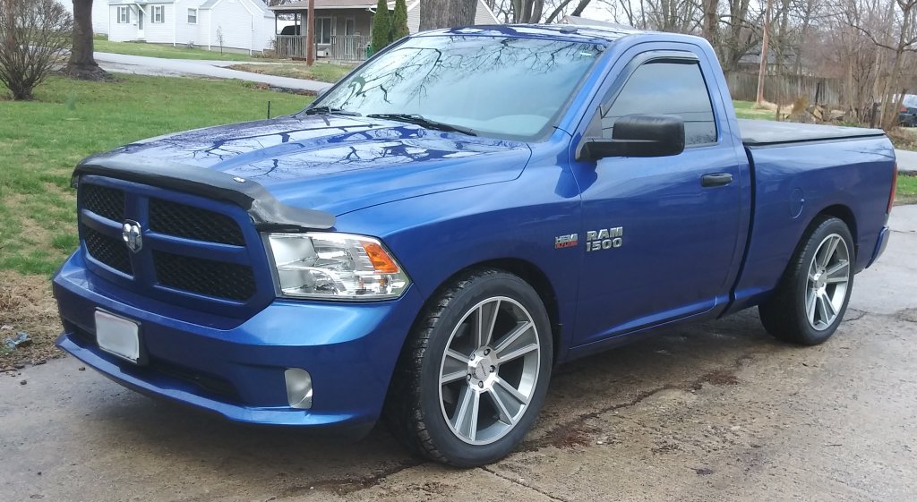 2/4 lowered ram 2wd on vision wheels