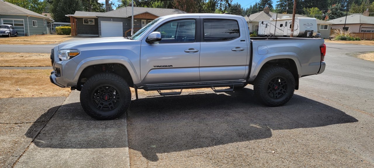 toyota tacoma with 4runner wheels