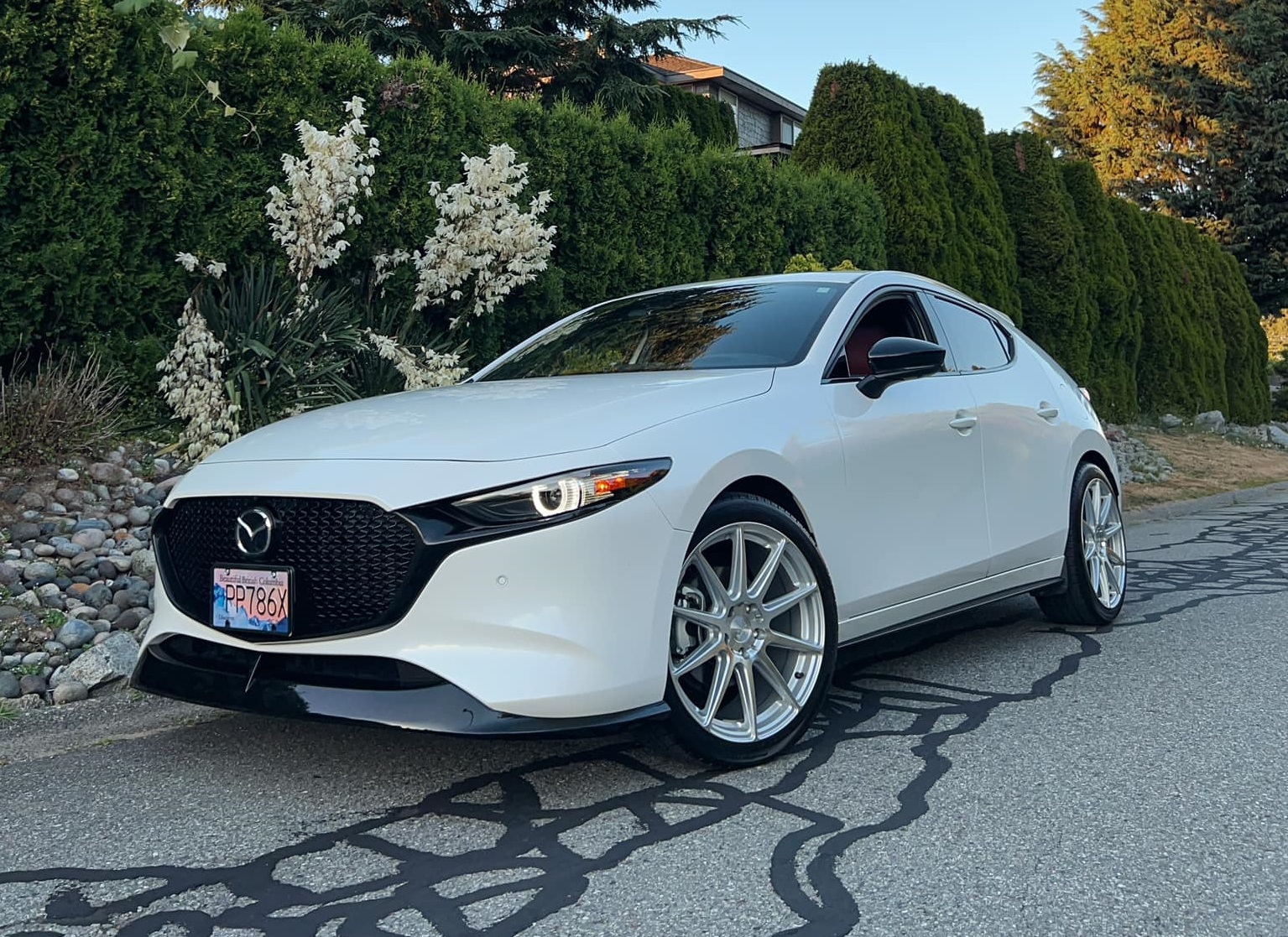 Mazda3 on 19-inch Niche wheels