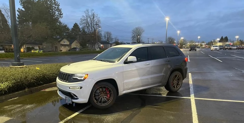 SRT on Velgen 20-inch wheels