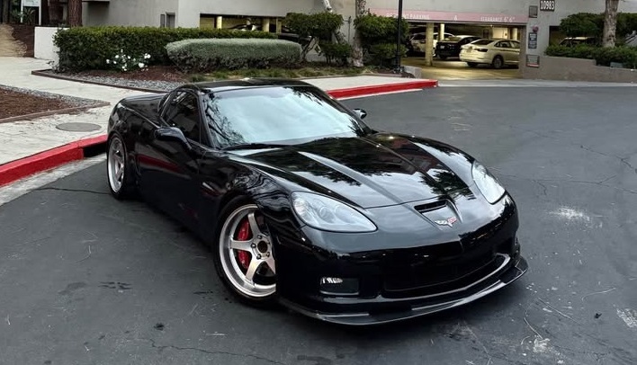 c6 vette on advan gt wheels