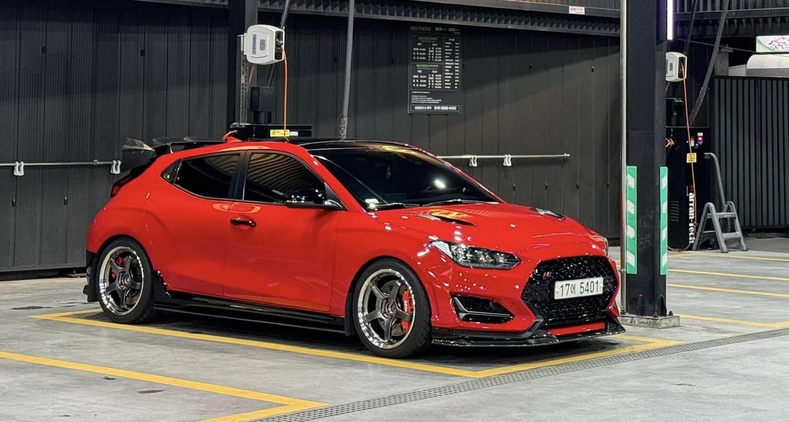 Veloster N Advan beyond wheels