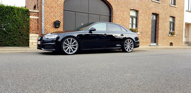 2018 Audi A4 B9 with OEM Audi 10-spoke V-design wheels in 19x8.5 33mm offset on 245/35/19 tires