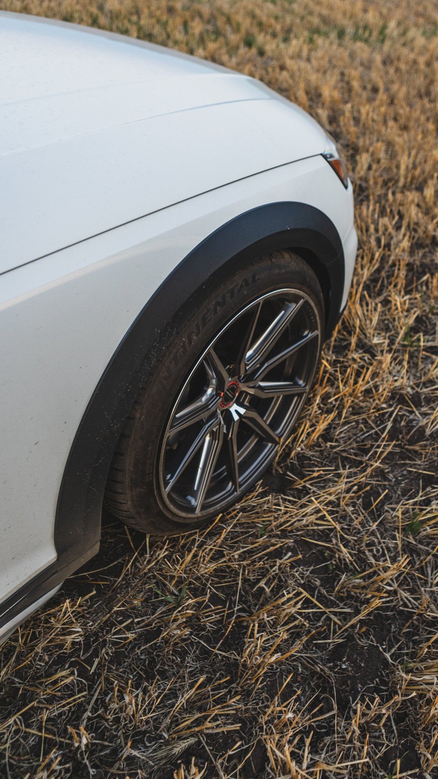 2017 Audi A4 B9 with Unknown  wheels in 19x10.5 22mm offset on 245/40/19 tires