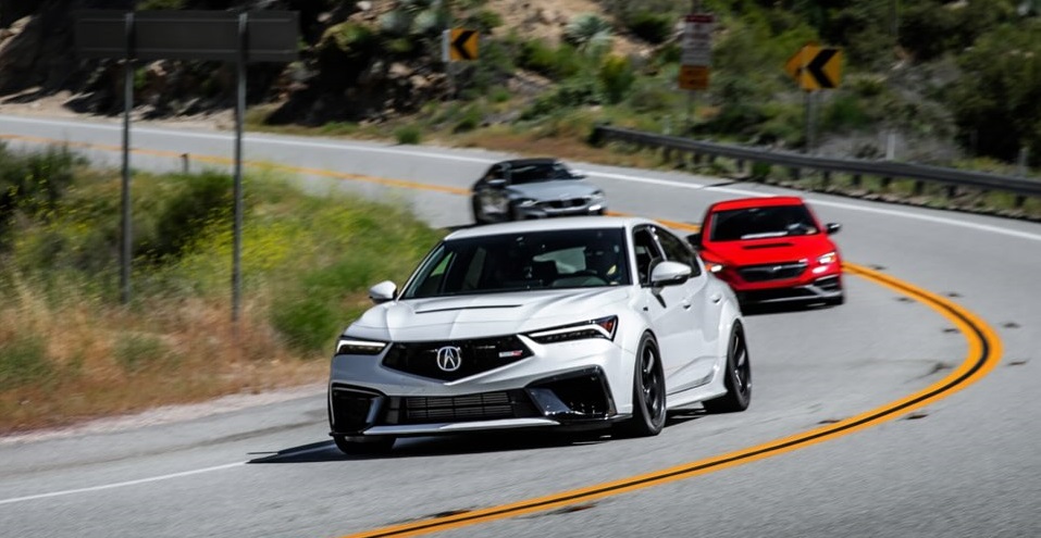 Type-S Integra on aftermarket wheels