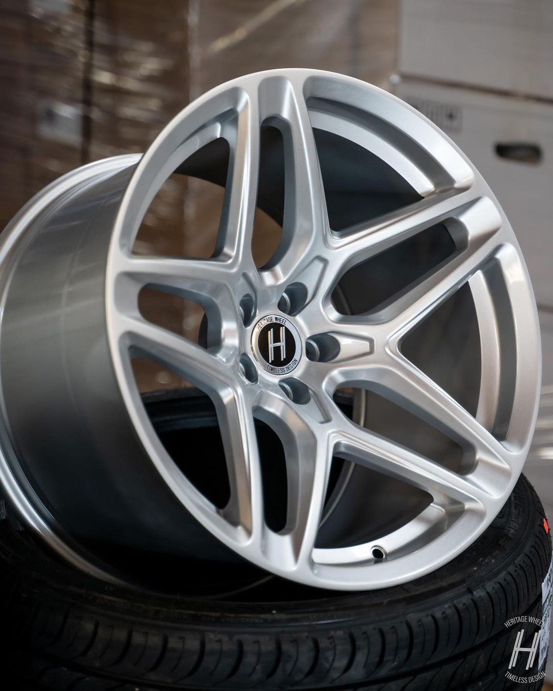 Heritage wheel ebisu monoc