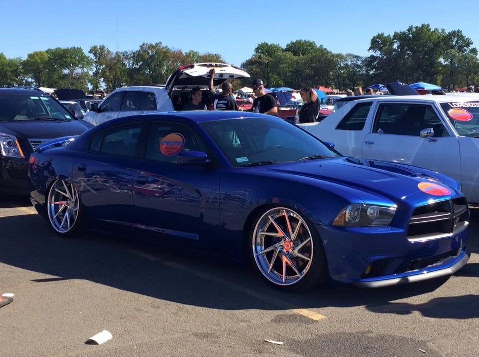 Charger on custom 3p wheels