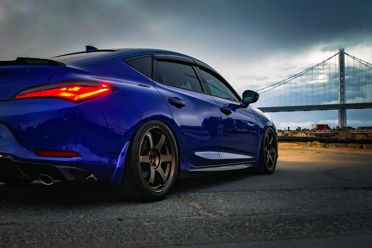 Base model integra with TE37 wheels