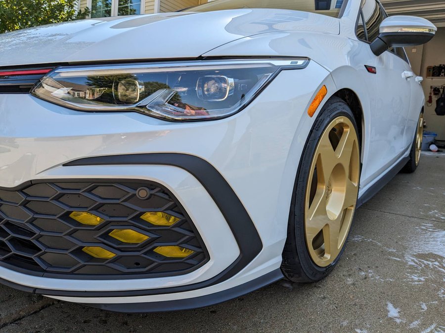 2020 Volkswagen GTI — work without issues 18x8.5 45 2020 Volkswagen GTI with work without issues wheels in 18x8.5 45mm offset on 225/40/18 tires