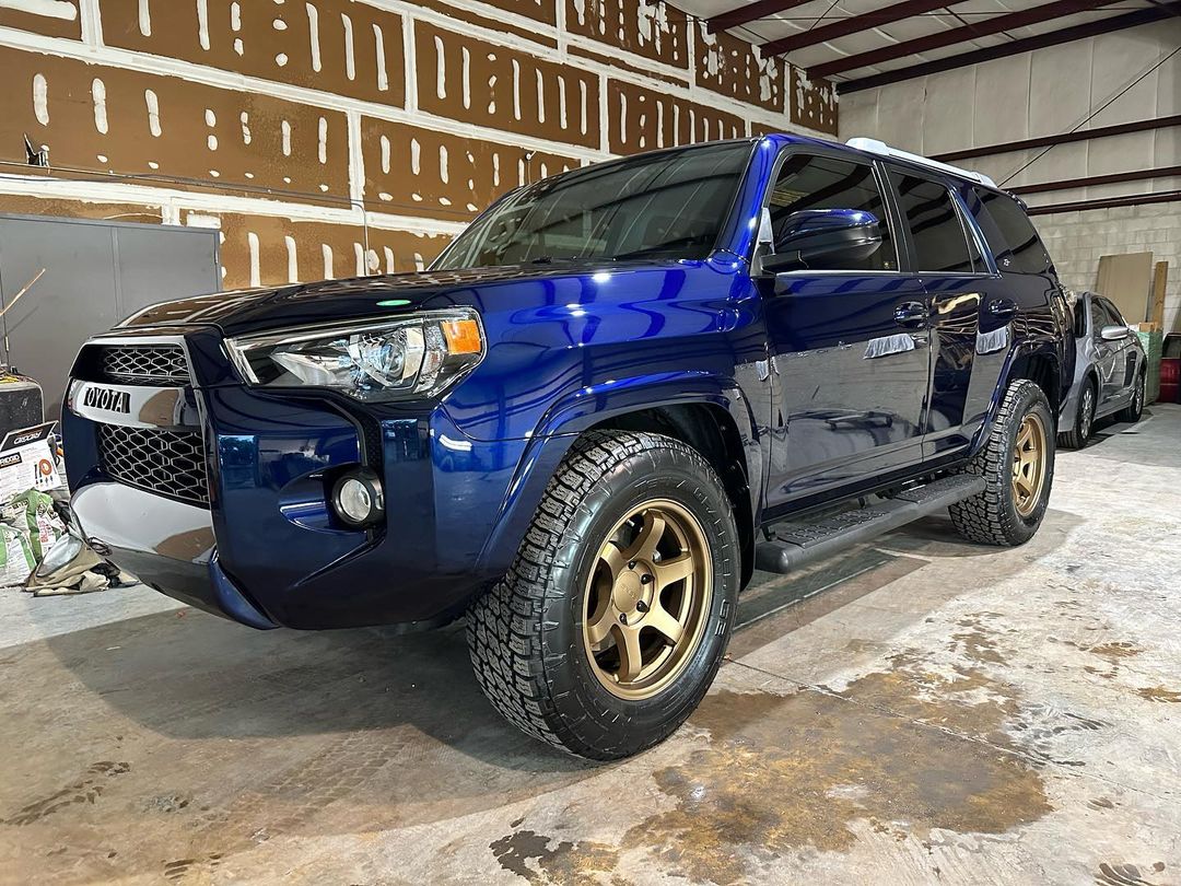 Toyota with 9Six9 wheels